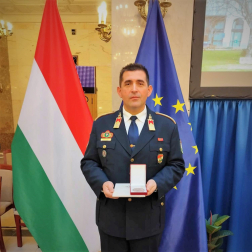 Elismerésben részesült a paksi polgári védelmi felügyelő