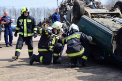 A dombóvári tűzoltók képviselik vármegyénket az országos műszaki mentő versenyen