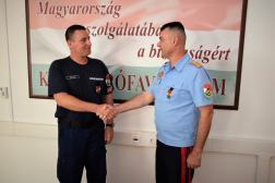 Felszerelő tűzoltó lép szolgálatba Szekszárdon