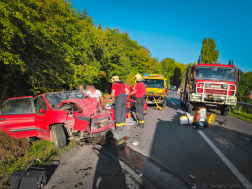 Karambol Szakályban