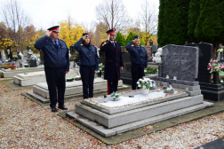 Halottainkra emlékeztünk