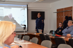 Szolgálaton kívüli helytállásért méltatták a kollégát