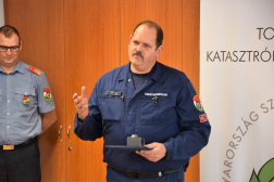 Szolgálaton kívüli helytállásért méltatták a kollégát