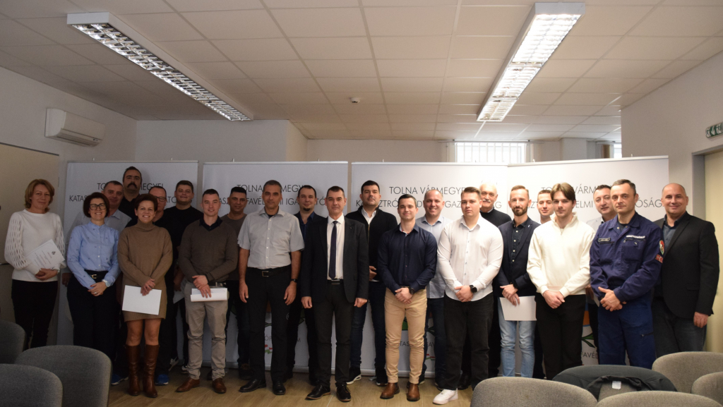 Rendhagyó értekezlet