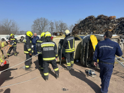 A dombóvári tűzoltók képviselik Tolna vármegyét az országos versenyen