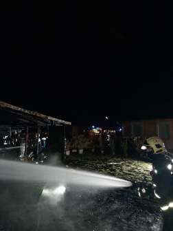 Simontornya - kigyulladt garázs