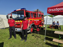 Tűzoltók a pályaorientációs családi napon