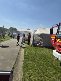 Tűzoltók a pályaorientációs családi napon