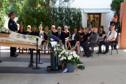 Utolsó útjára kísérték Árvai Imre tűzoltó alezredest