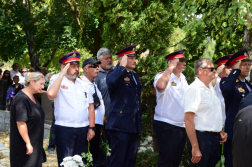 Utolsó útjára kísérték Árvai Imre tűzoltó alezredest